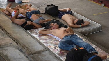 Centroamérica acuerda continuar tránsito de migrantes cubanos a EU