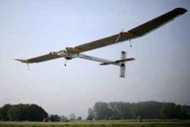 'Solar Impulse' despega de Rabat con destino a Uarzazate, sur de Marruecos