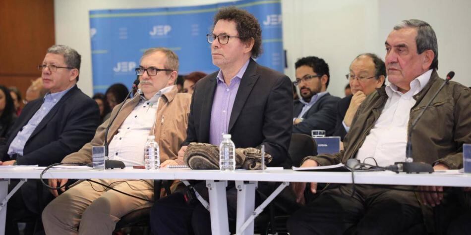 FARC admite responsabilidad en magnicidio que estremeció a Colombia en 1995