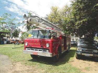 Fundación dona equipo a bomberos de la ciudad de David