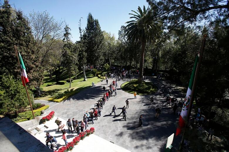 Los Pinos, exresidencia presidencial, abre a los mexicanos