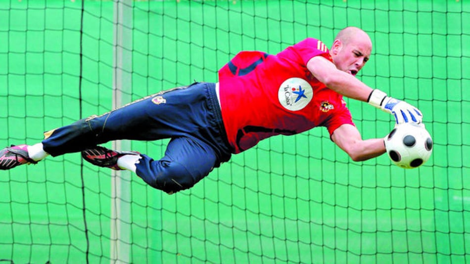 Presidente del Nápoles le djo no al PSG por Reina