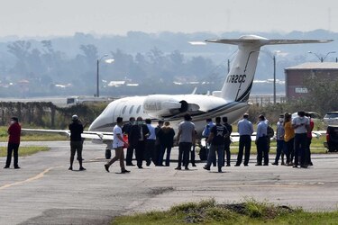 Ronaldinho viajó a Río de Janeiro tras ser liberado en Paraguay