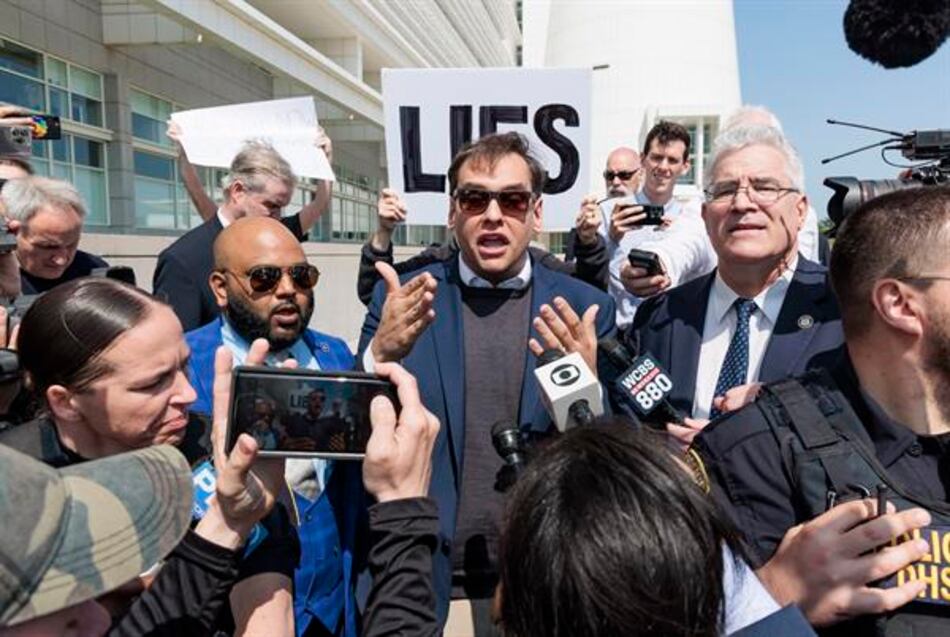 ¿Quién es George Santos, el congresista que hizo de la mentira su modo de vida?