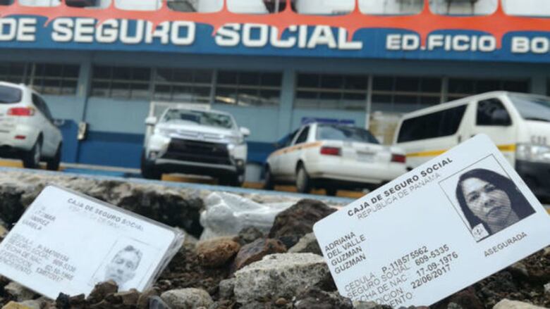 Extranjeros protestan en la Caja de Seguro Social