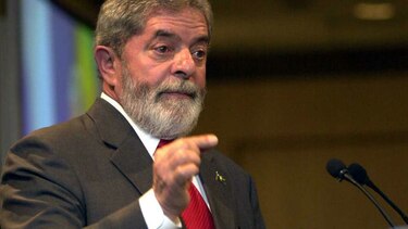 Expresidente brasileño Lula da Silva niega implicación en corrupción