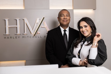 Harley Mitchell & Asociados: Visión legal para el desarrollo