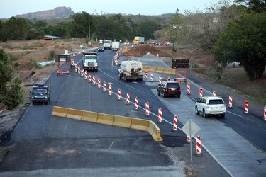 Ampliación de la Interamericana, entre Santiago y David, registra avances entre 84% y 98%