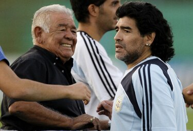 Diego Maradona no está deprimido, simplemente está triste