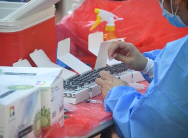 Hospitalizaciones por covid-19 se duplican en un mes en Panamá