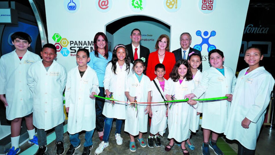 Cable Onda inaugura laboratorio de robótica