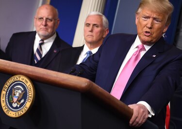 Trump nombra al vicepresidente Mike Pence como zar del coronavirus