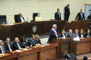 Mulino: ‘No venimos a administrar el desorden’ y sube el tono ante sus críticos