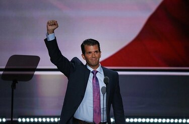 Trump logra nominación republicana tras asombroso ascenso