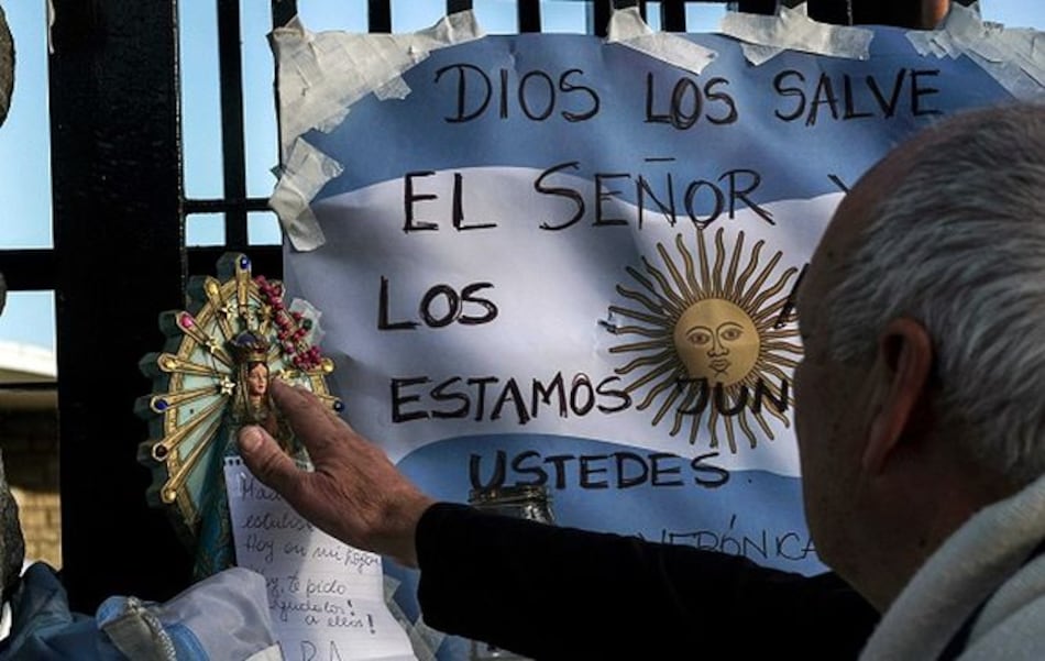 Armada argentina reporta posible pista del submarino perdido