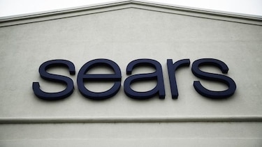 Sears esquiva la quiebra pero sigue en peligro