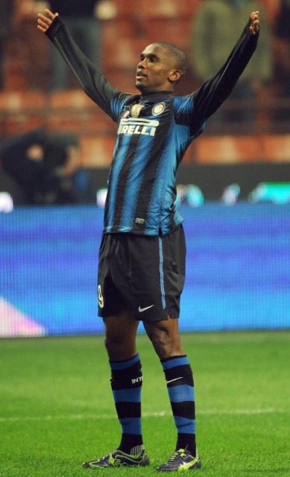 Camerún deberá pagar $500 mil a Argelia por partido boicoteado por Eto'o