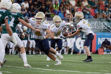 AIP y Brader dominan en primera semana de Kiwanis Football League