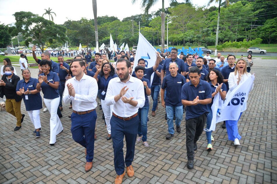El 95% de los precandidatos de la Coalición Vamos estarían entrando en la papeleta, dice Juan Diego Vásquez