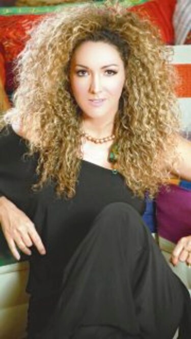 Erika Ender, la cantante poderosa