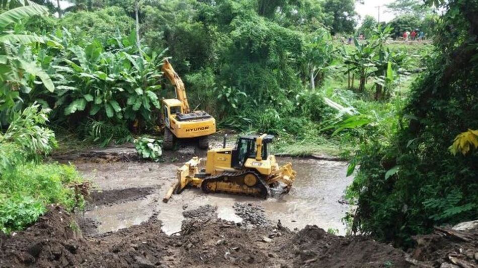 Aguaceros causan la crecida de la quebrada Camazón en Alanje