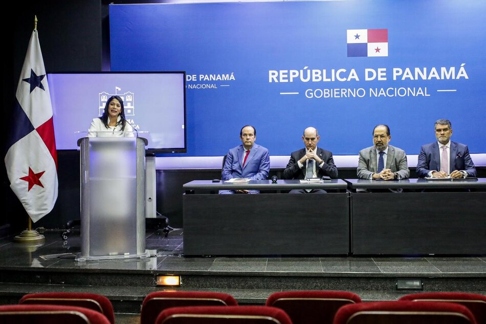 Presidente Mulino instruye a ministros a denunciar ‘irregularidades’ ante el Ministerio Público