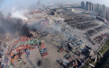 Asciende a 56 el número de muertos por explosiones en Tianjin