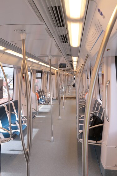 Presidente Varela realiza recorrido de prueba en línea 2 del Metro