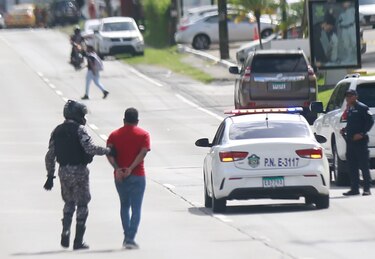 Uno de los capturados en la vía Ricardo J. Alfaro quedará detenido de forma provisional