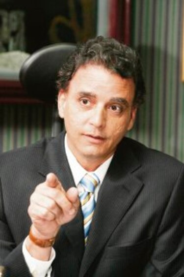 Sigue proceso contra Solís