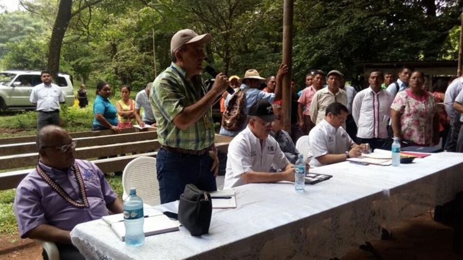 Docentes de la comarca Ngäbe-Buglé se declaran en un paro indefinido