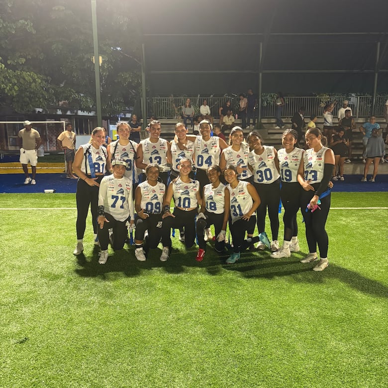 Eagles, Kolts, Raiders y Dragons triunfan en semifinales de la Kiwanis Football League