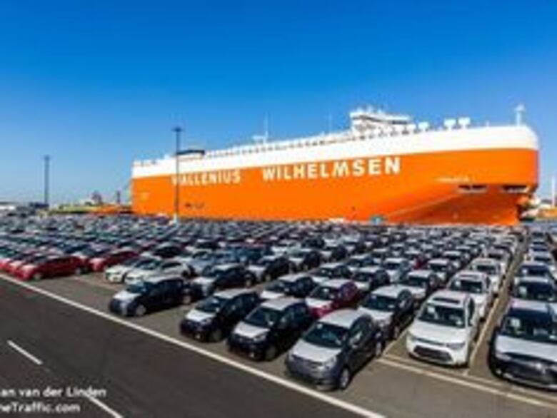 Andronikos de la naviera Cosco, primer buque que transitará por nuevas esclusas del Canal ampliado