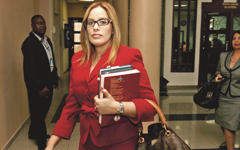 Niegan fianza a María Cristina González