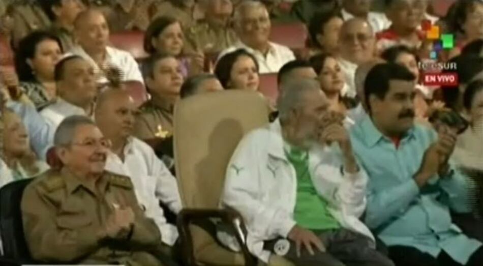 Fidel Castro festeja su 90 cumpleaños en gala con niños