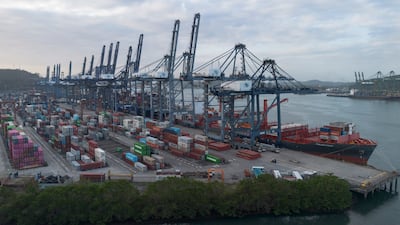 Canal descarta asumir la administración de los puertos de Balboa y Cristóbal