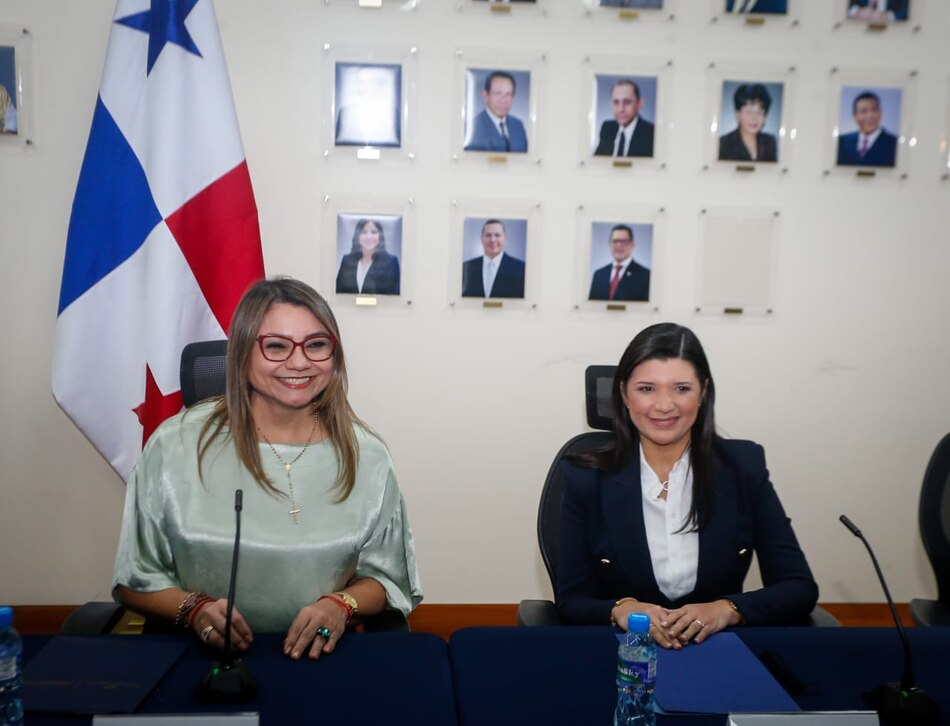 Fomentar la inserción laboral y empleo juvenil, los retos del nuevo gobierno en Mitradel