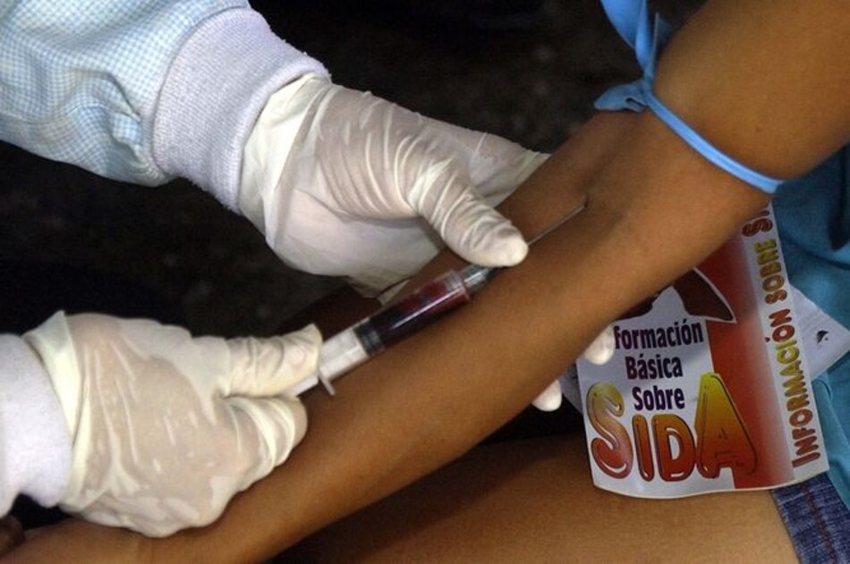 Persiste exclusión por VIH