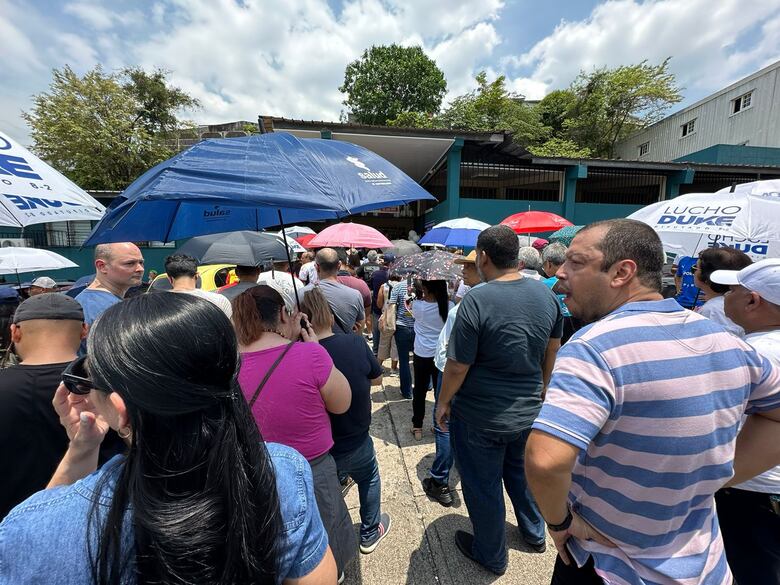 Desde Panamá hasta Arraiján, abarrotados los principales centros de votación