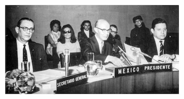 ‘Mr. Desarme’: Alfonso García Robles, el diplomático mexicano que ganó el Nobel de la Paz en 1982 por su esfuerzo para que América Latina sea una región libre de armas nucleares