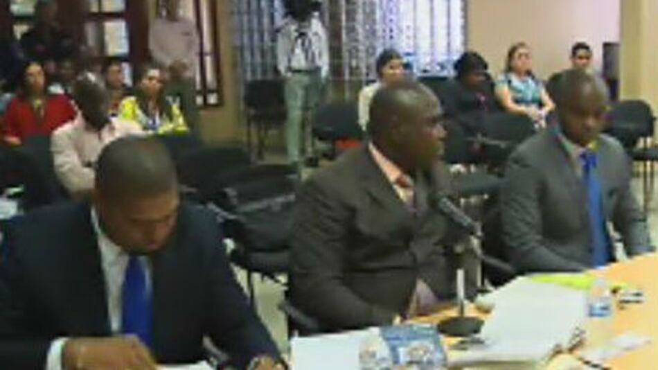 Formulan cargos al diputado suplente Samuel Bennett