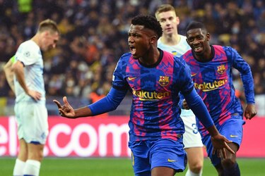 Barcelona gana 1-0 en su visita al Dinamo de Kiev con gol de Ansu Fati; Bayern clasifica a octavos de final