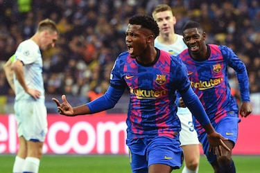 Barcelona gana 1-0 en su visita al Dinamo de Kiev con gol de Ansu Fati; Bayern clasifica a octavos de final