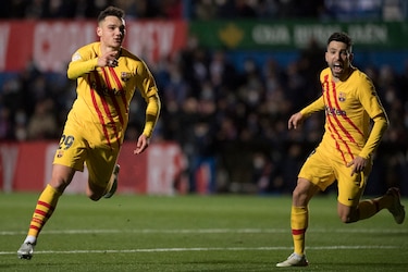 Barcelona remonta en Linares y se mete en octavos de final en la Copa del Rey
