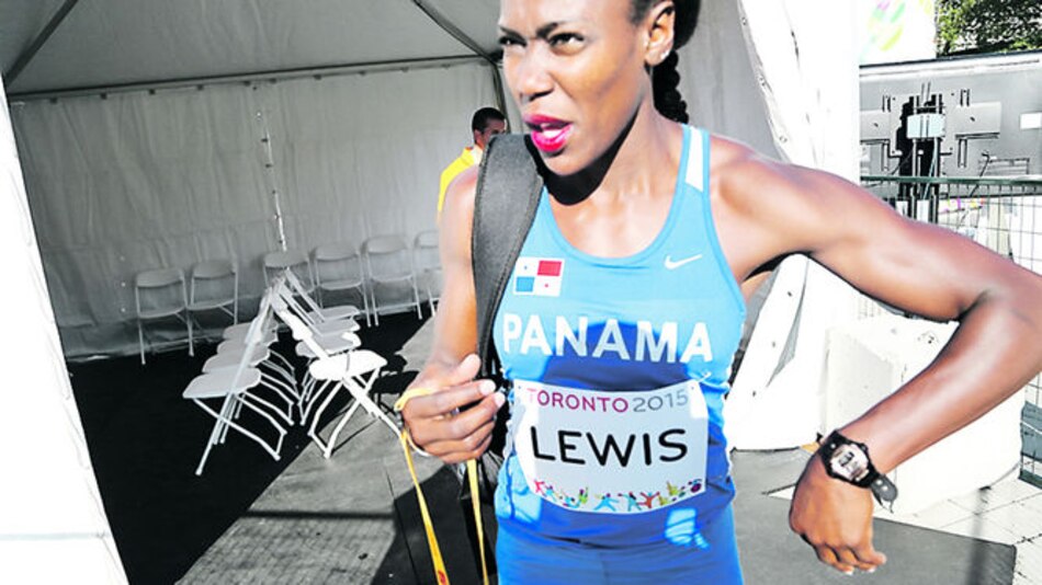 Yvette Lewis sigue sin mostrar su mejor nivel