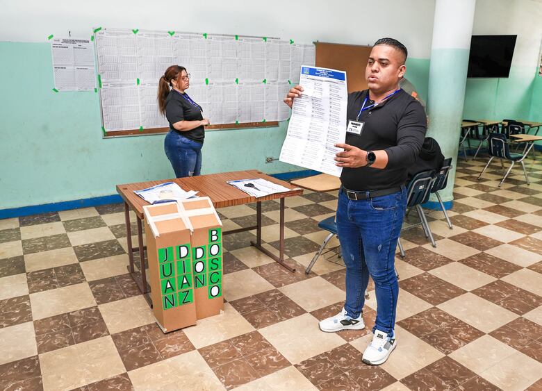 Partido Popular renueva sus líderes de base con baja participación electoral