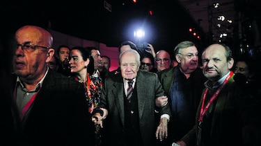 Soares, padre de la democracia de Portugal, murió