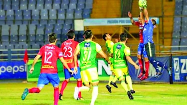 Municipal ganó, pero dejó dudas