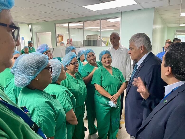 ‘La situación es inaceptable’: Mulino critica el estado del Complejo Hospitalario de la CSS