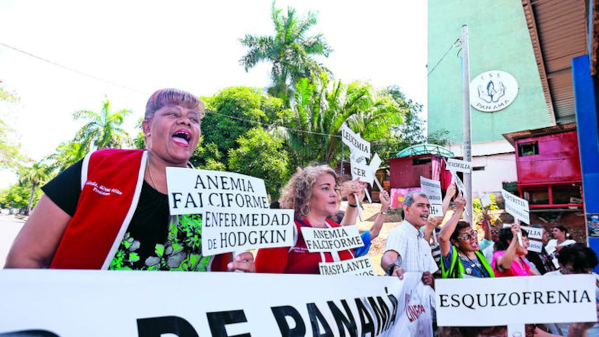 Los pacientes de enfermedades crónicas y críticas exigen a las autoridades de la CSS agilizar la compra de los medicamentos biotecnológicos.